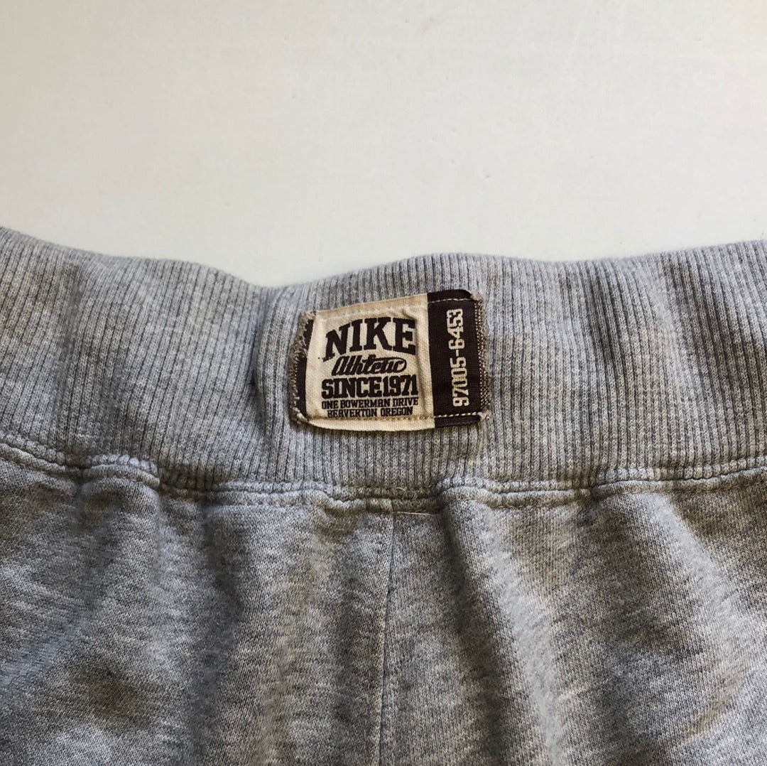 baggy grey nike joggers