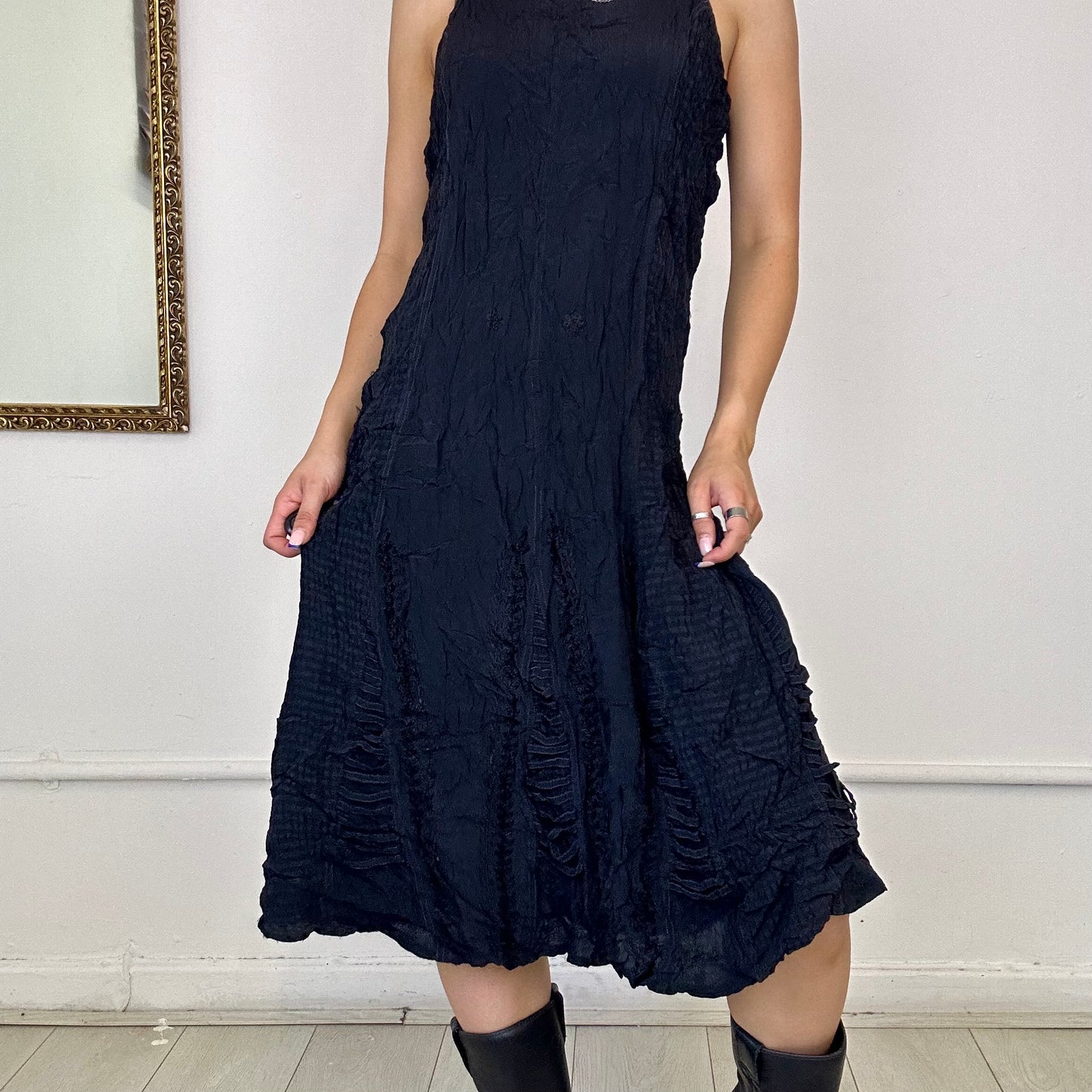 vintage black textured flowy midi dress