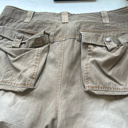 baggy khaki cargo shorts