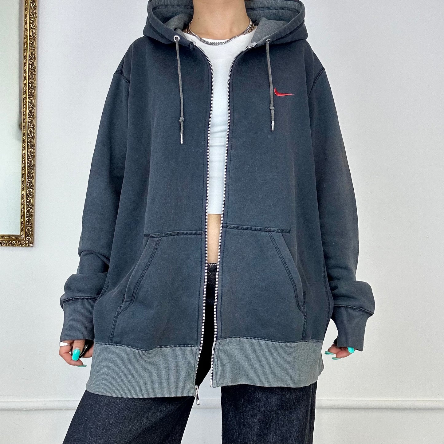 nike vintage zip up hoodie