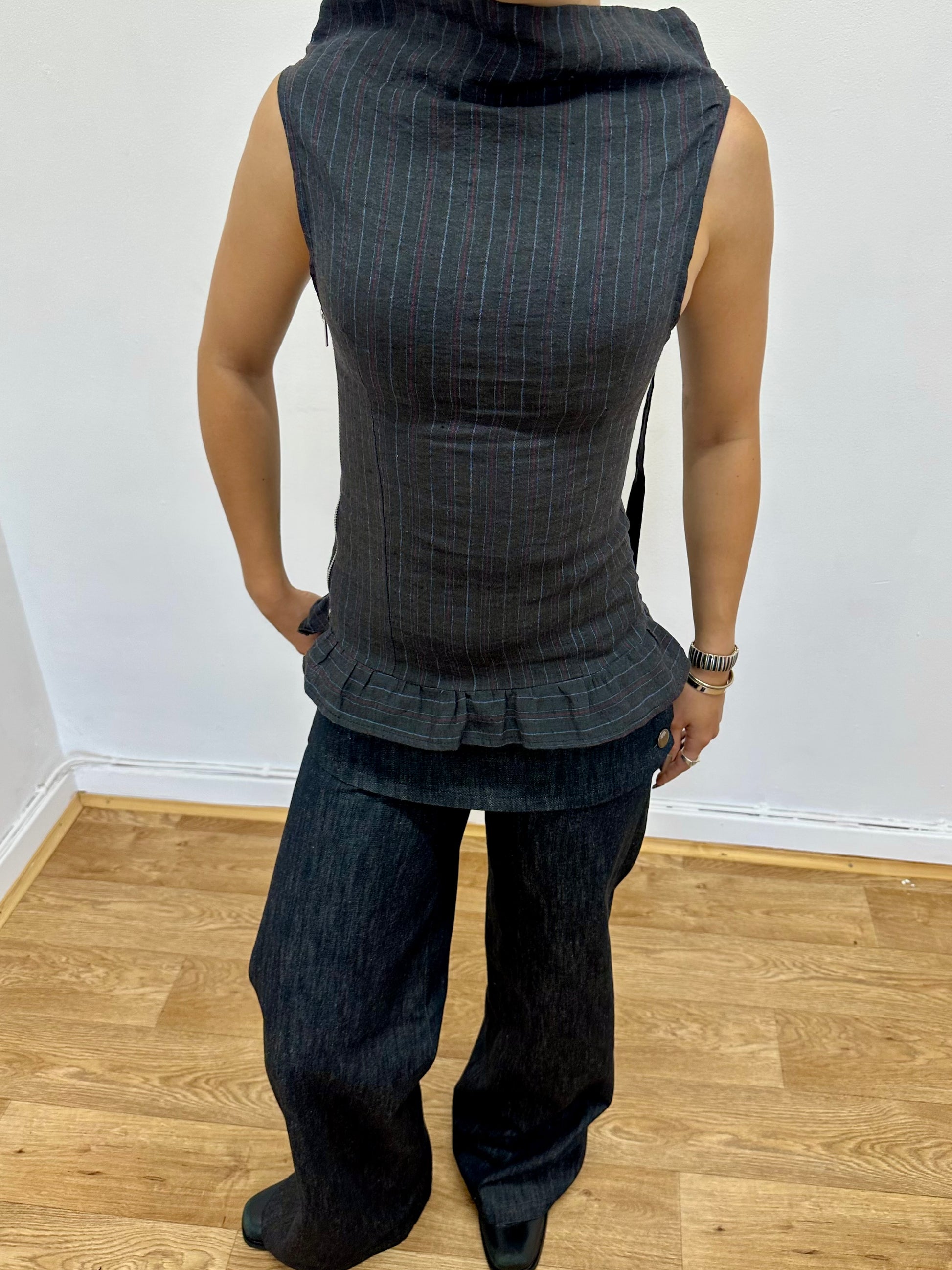 alex top - pinstripe linen