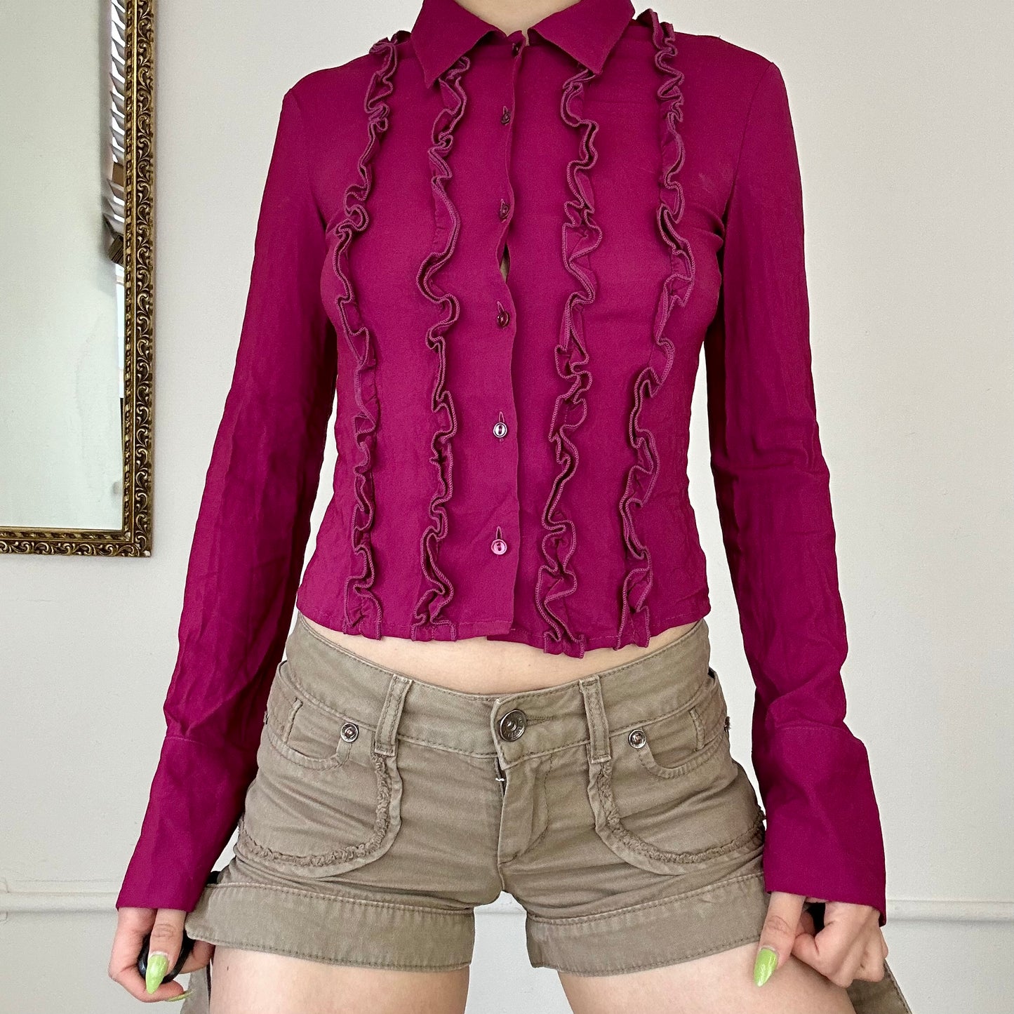 magenta 90’s frilly shirt