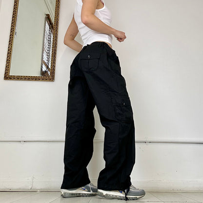 black baggy cargo trousers