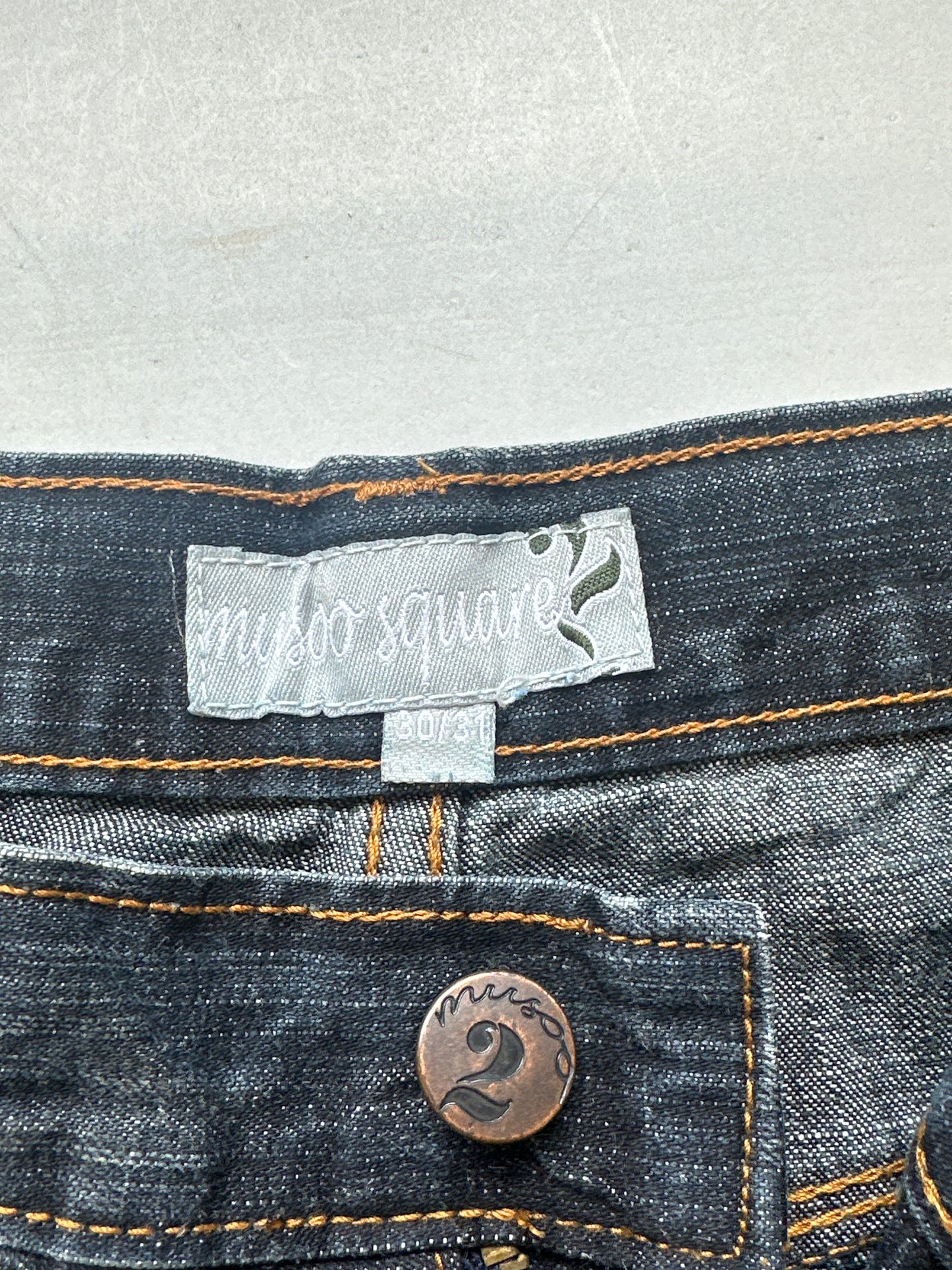 two tone dark wash baggy jeans