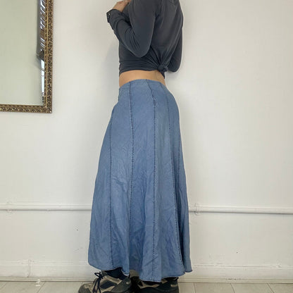 2000’s long maxi skirt