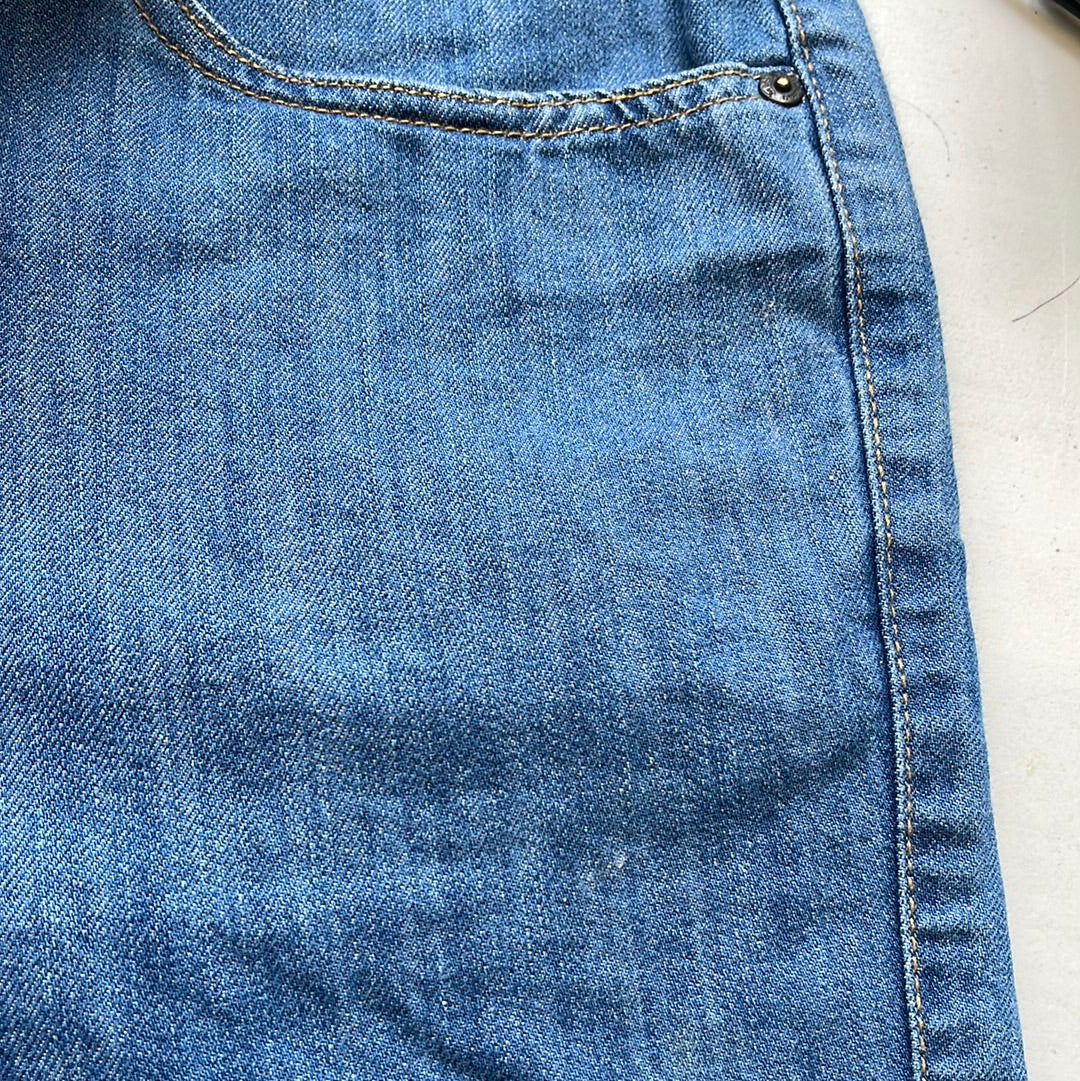 von dutch mid wash denim jorts