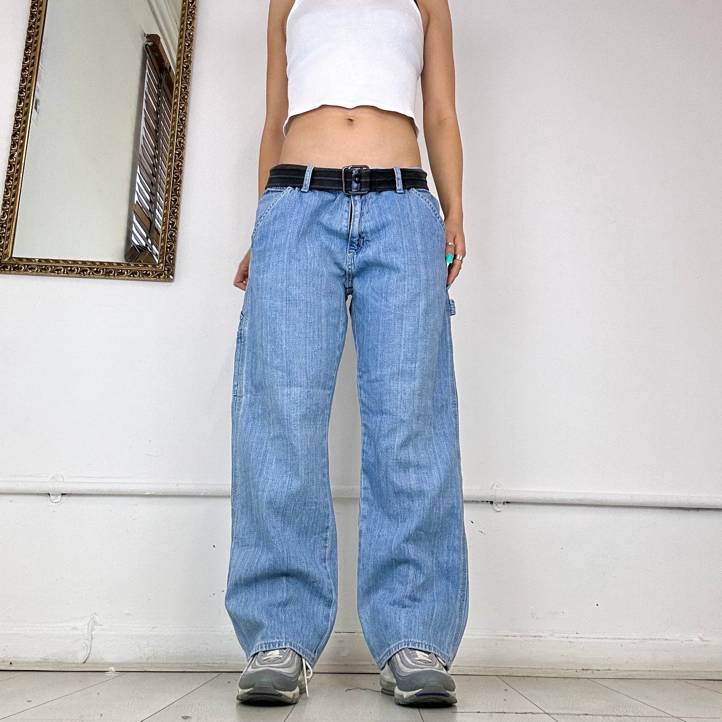 00s light wash cargo jeans