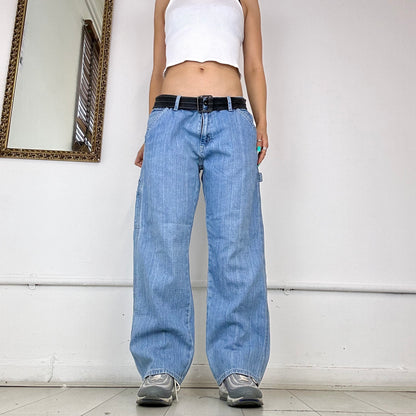 00s light wash cargo jeans