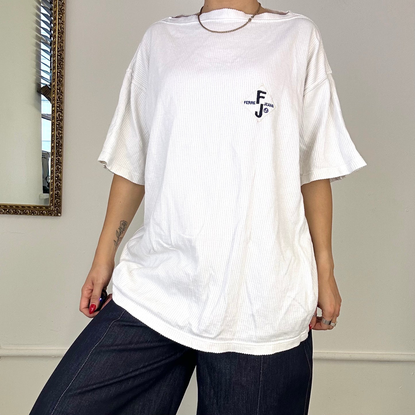 vintage ferre oversized white ribbed t-shirt