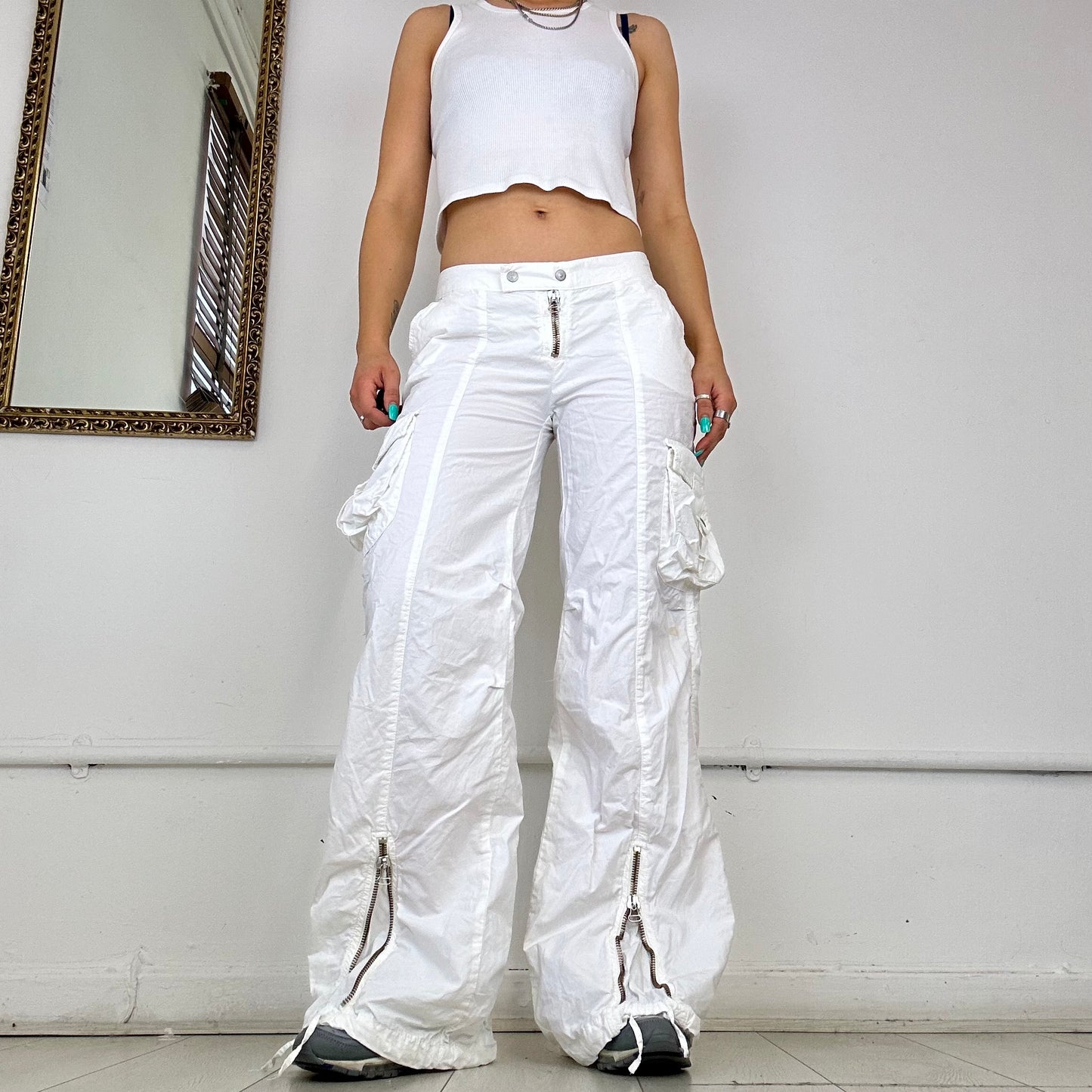 00’s white cargo trousers