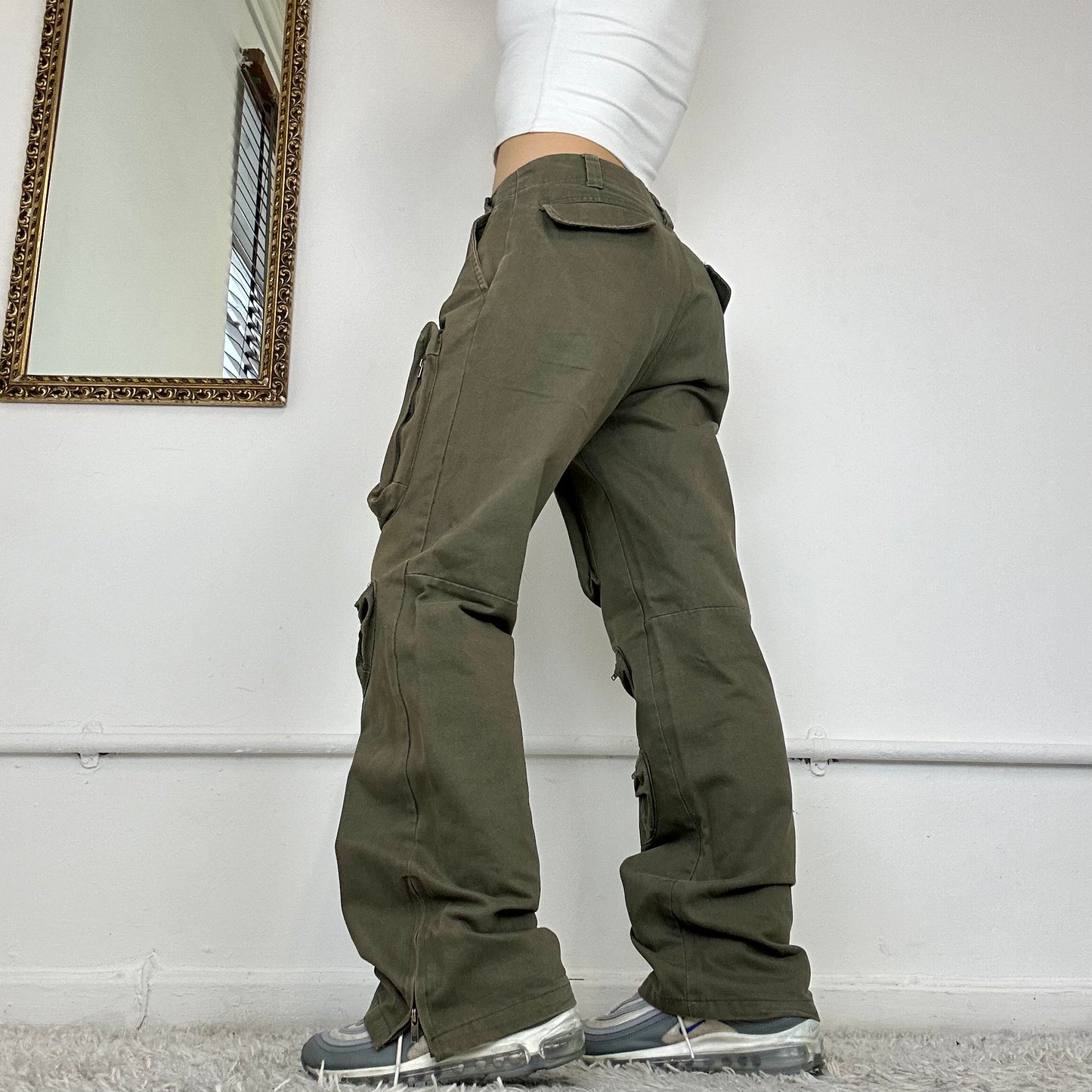 2000's cargo trousers