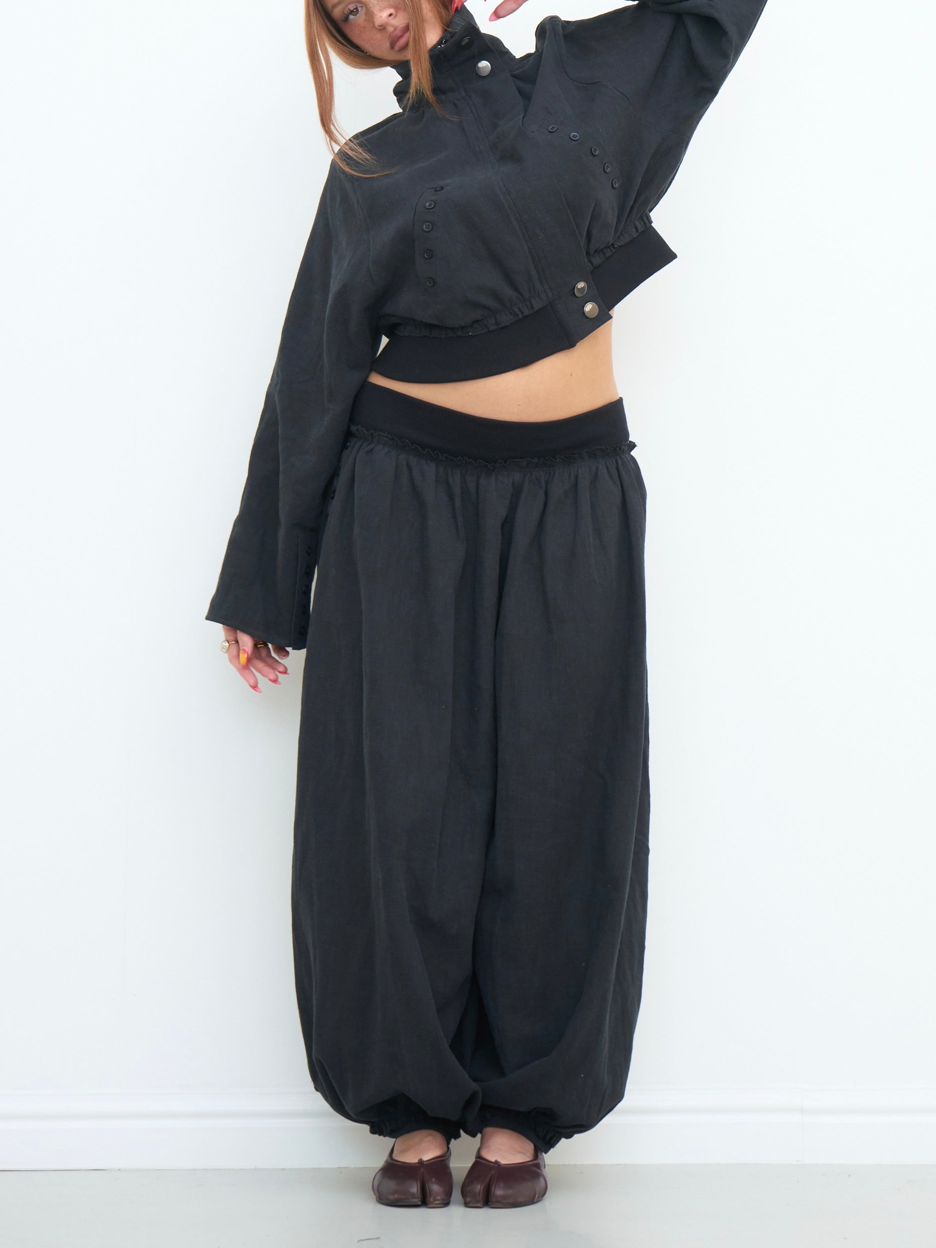 hayley pant - black linen