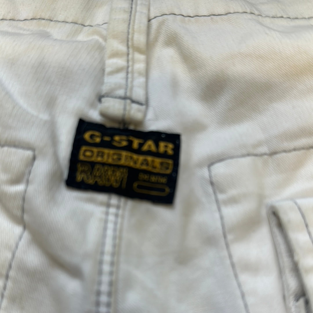 baggy white cargo shorts by g-star