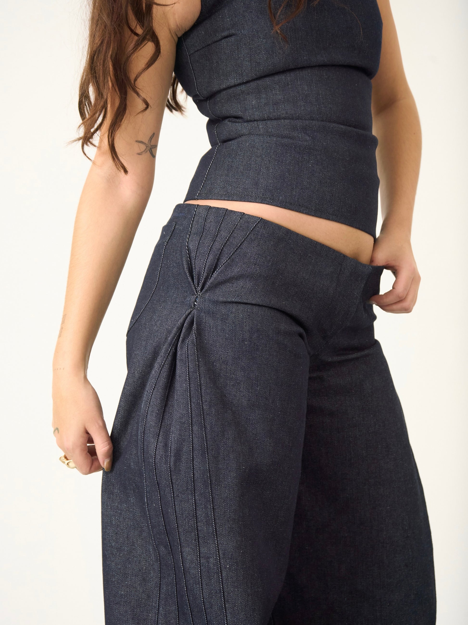 tommy jean - navy denim