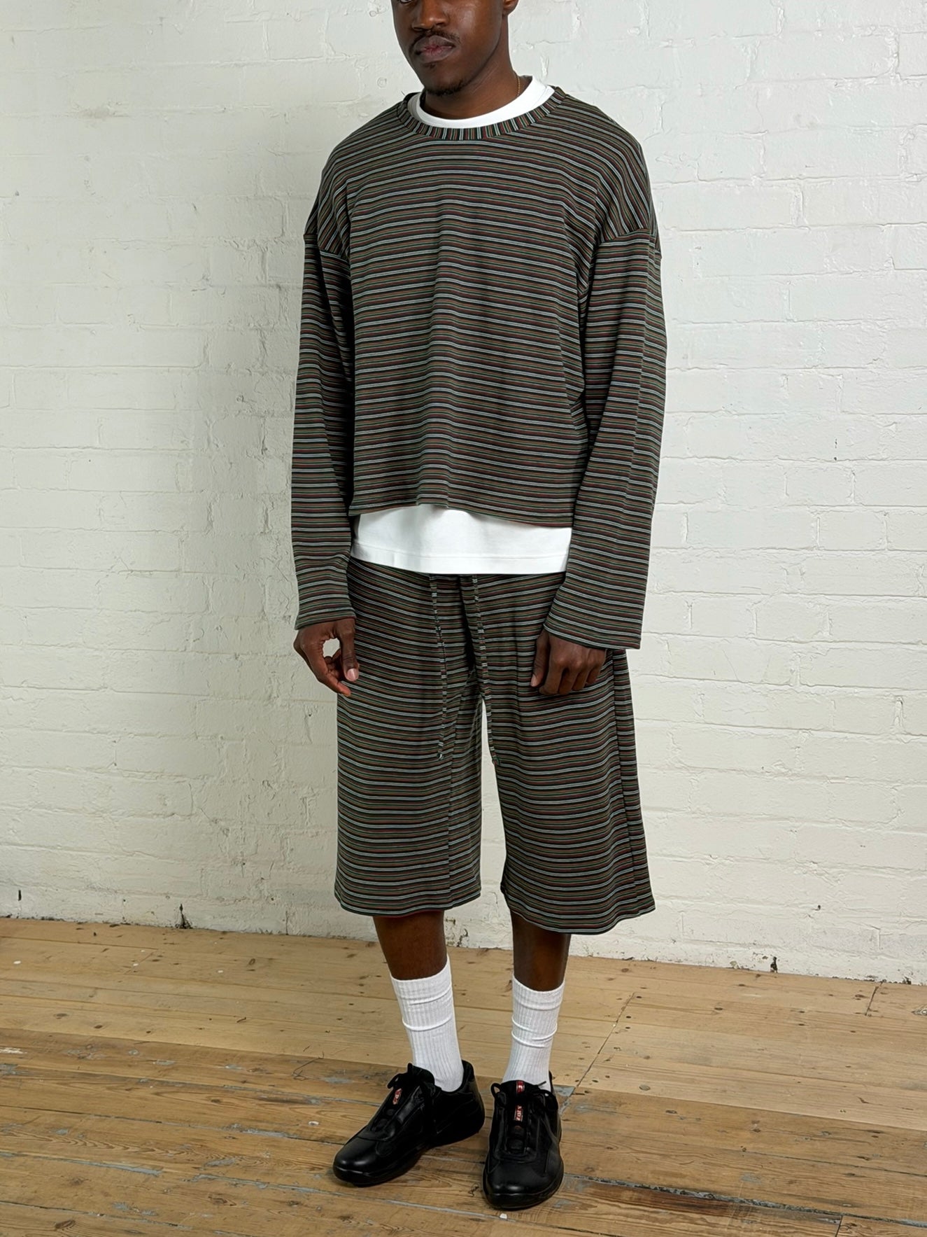 drew short - green stripe