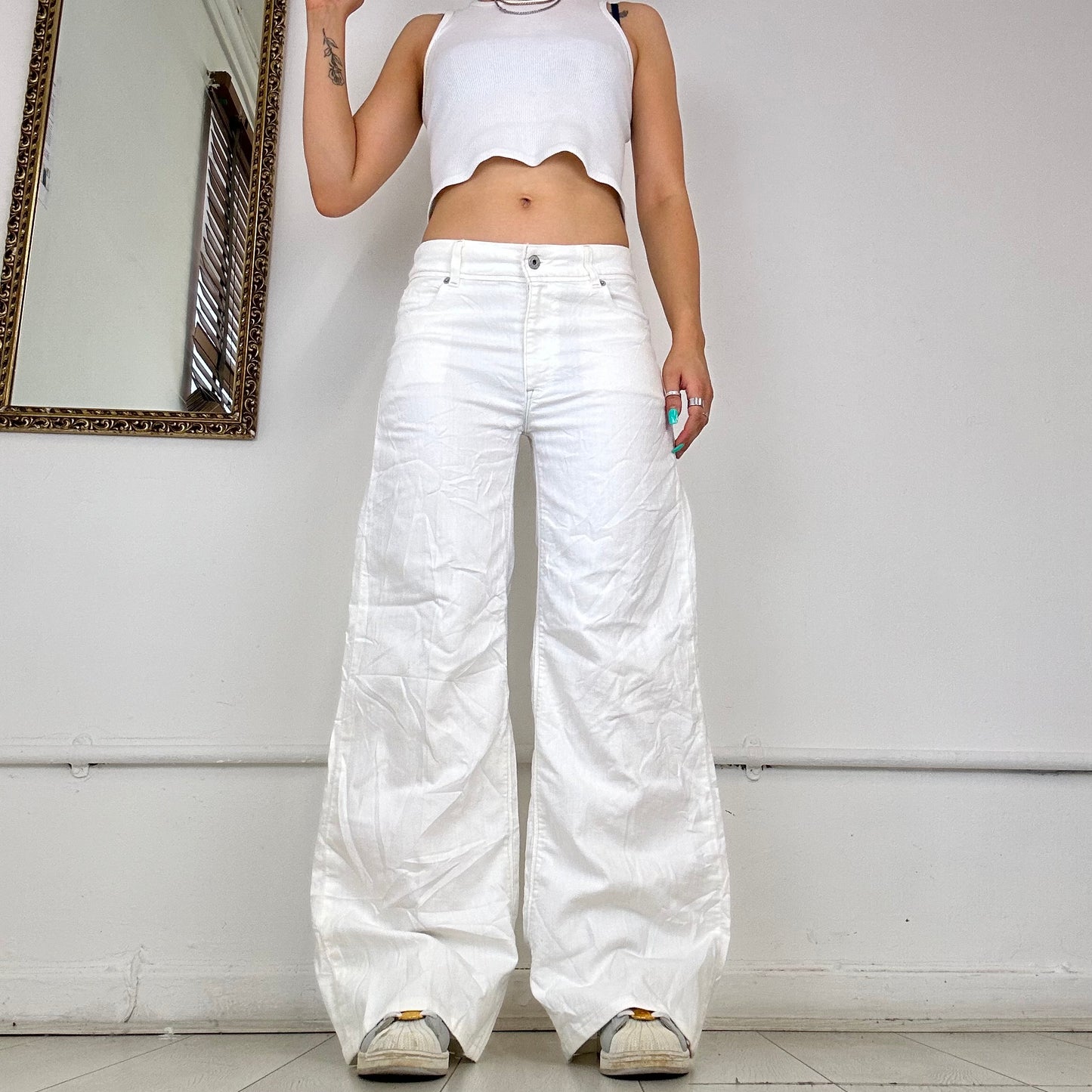 levis loose fit white jeans