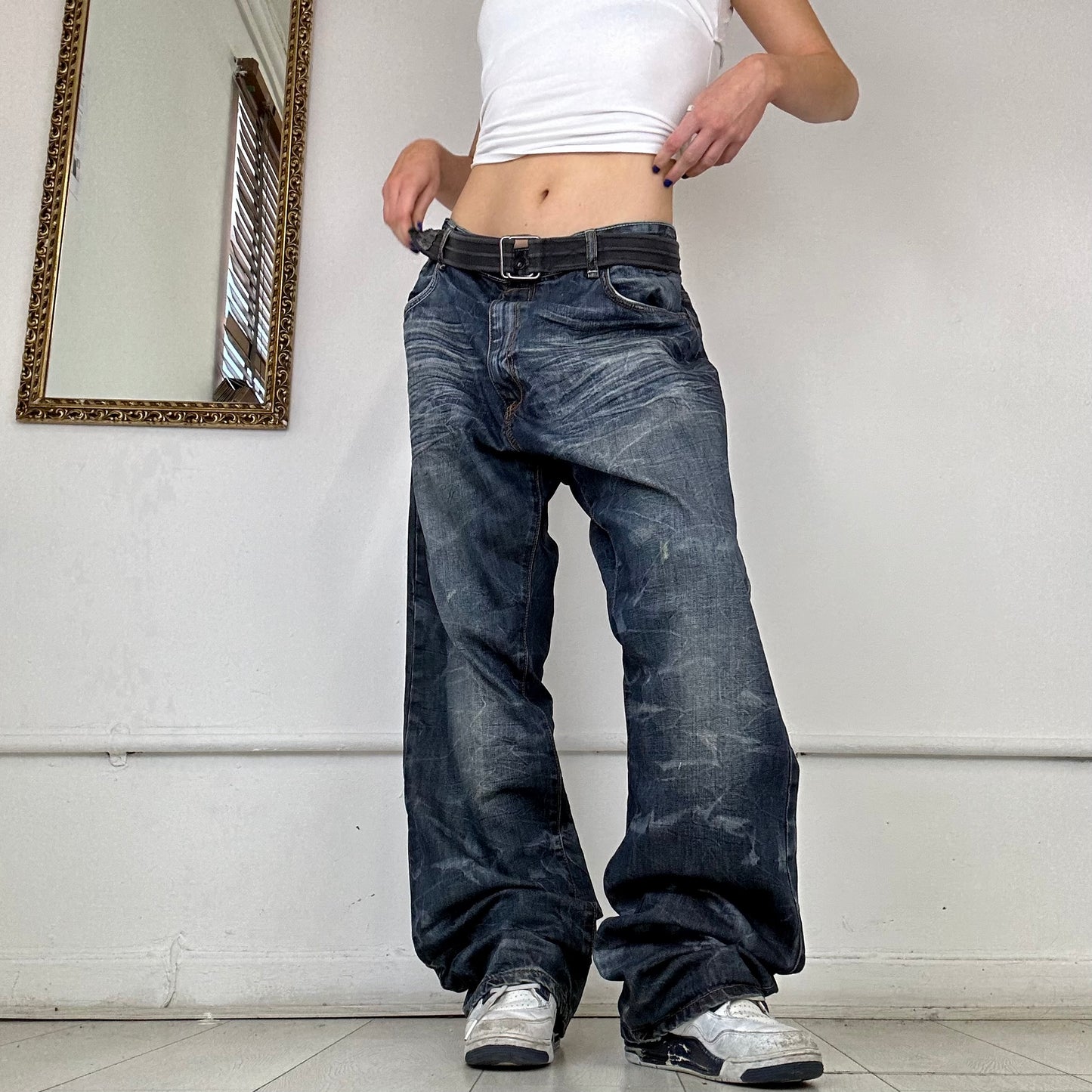 2000's rocawear baggy jeans