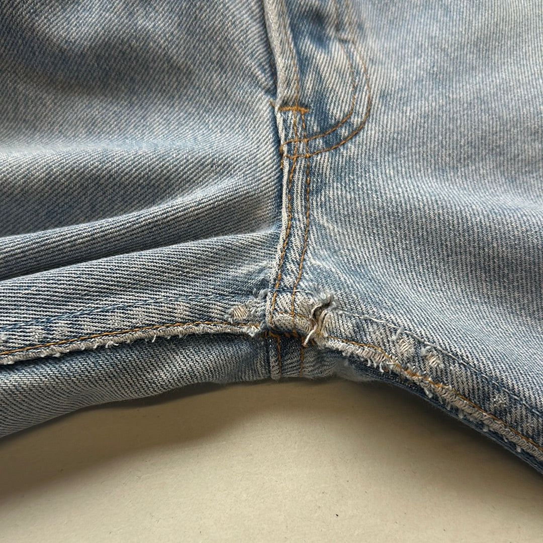 levi’s 501 denim jeans