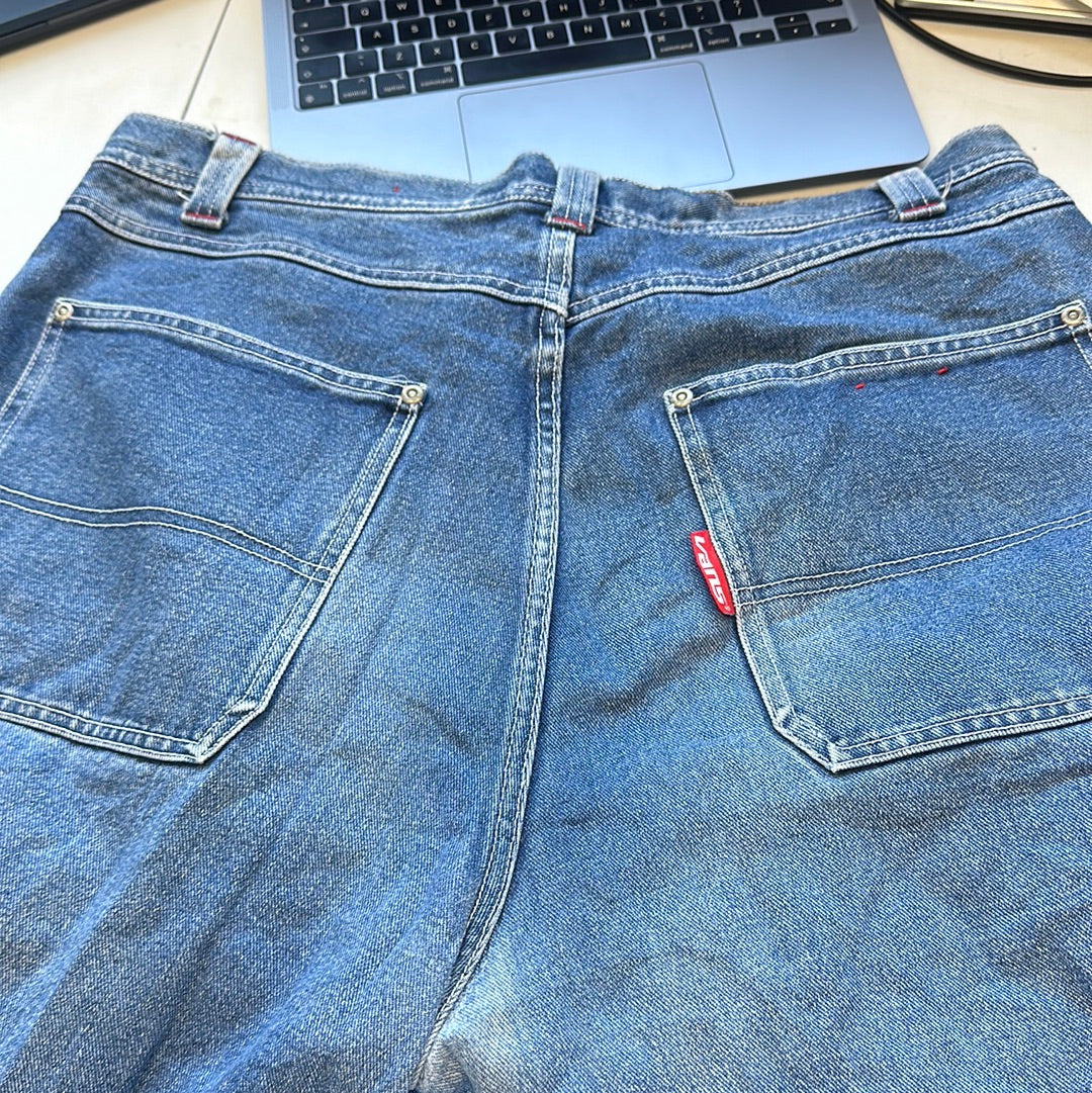 2000's baggy cargo jeans by vans