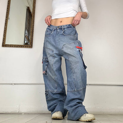 2000's baggy cargo jeans