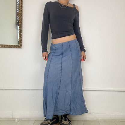 2000’s long maxi skirt