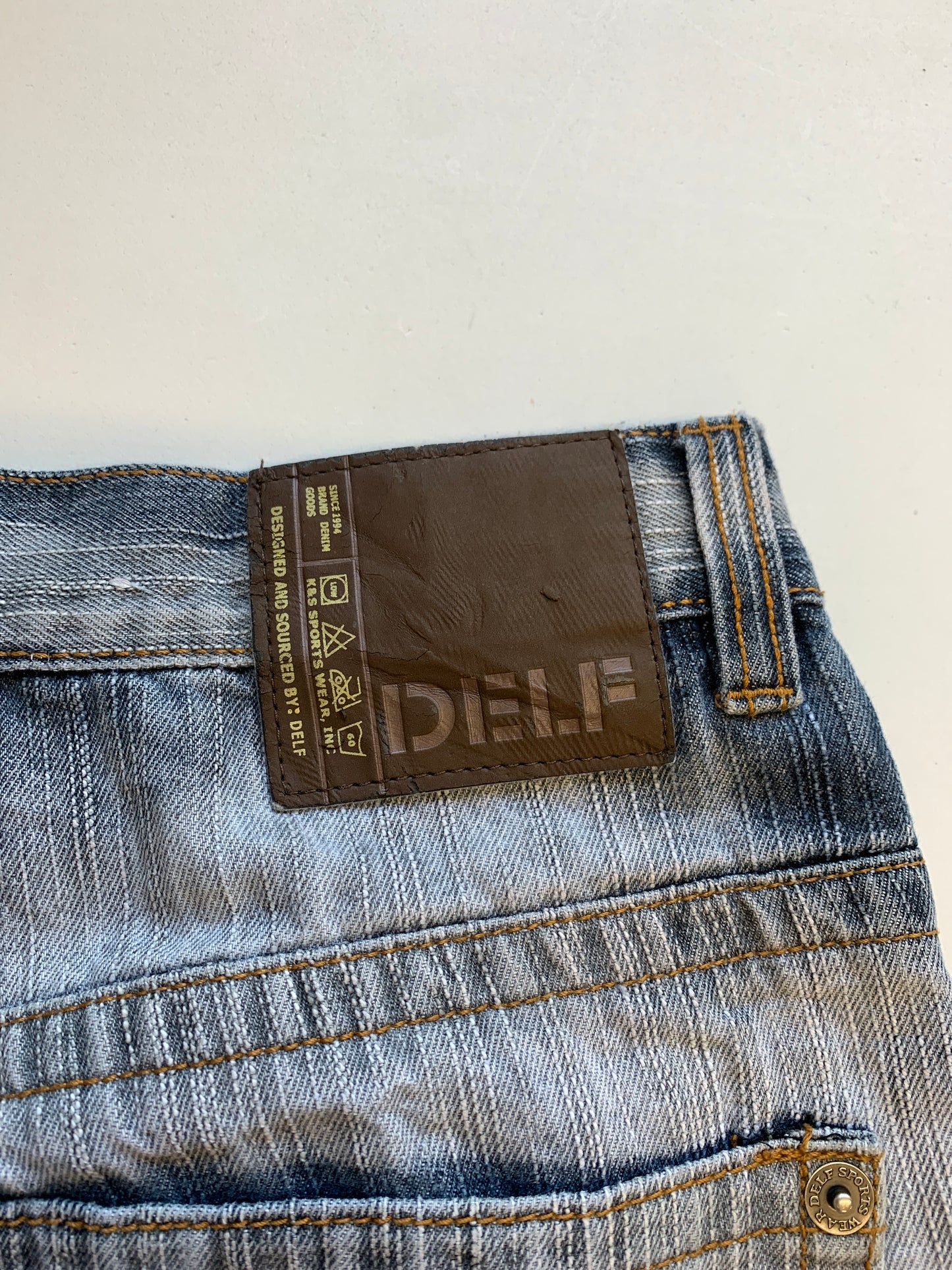 90's two tone baggy jeans