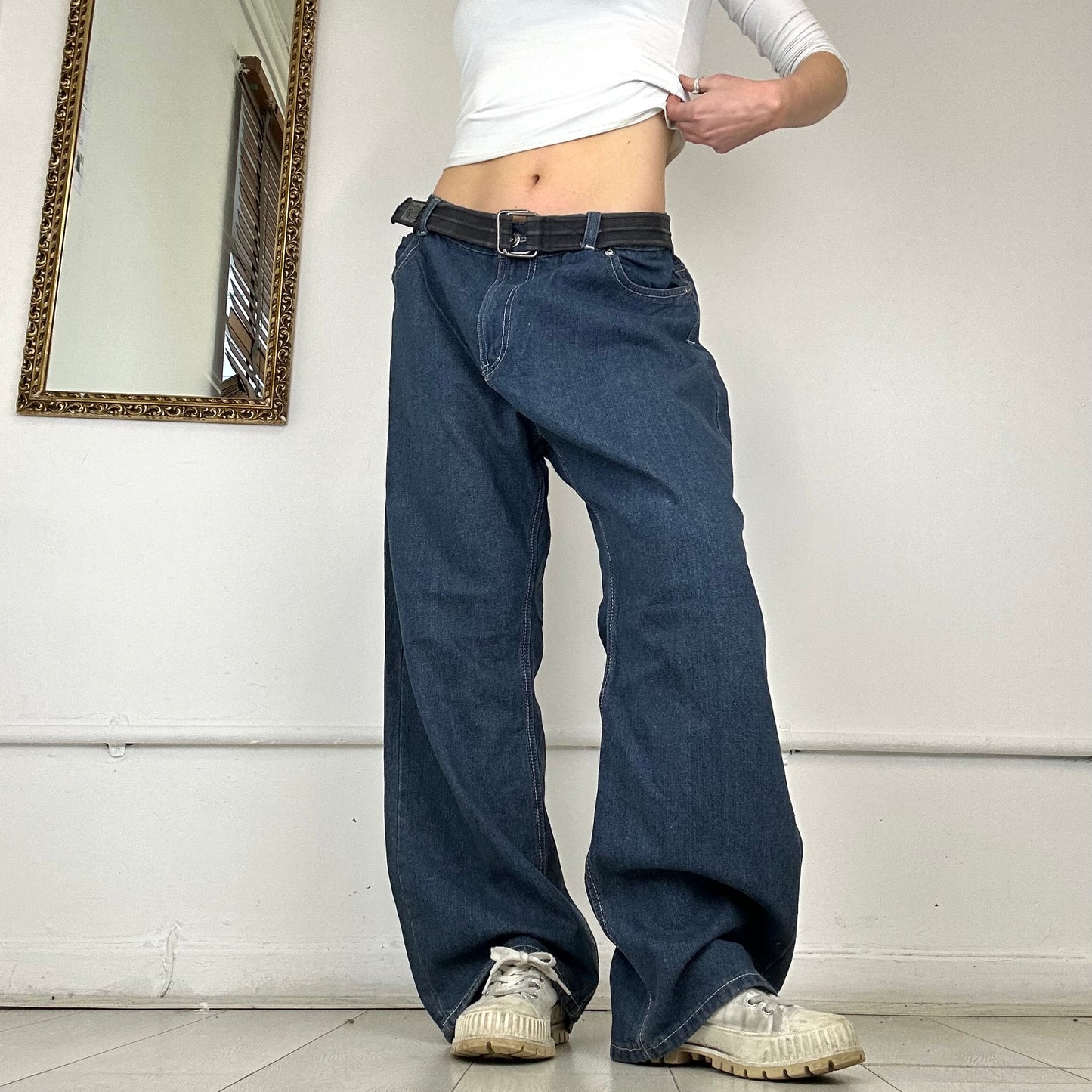 dark wash wide leg jeans