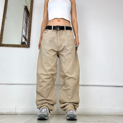 90's baggy beige jeans