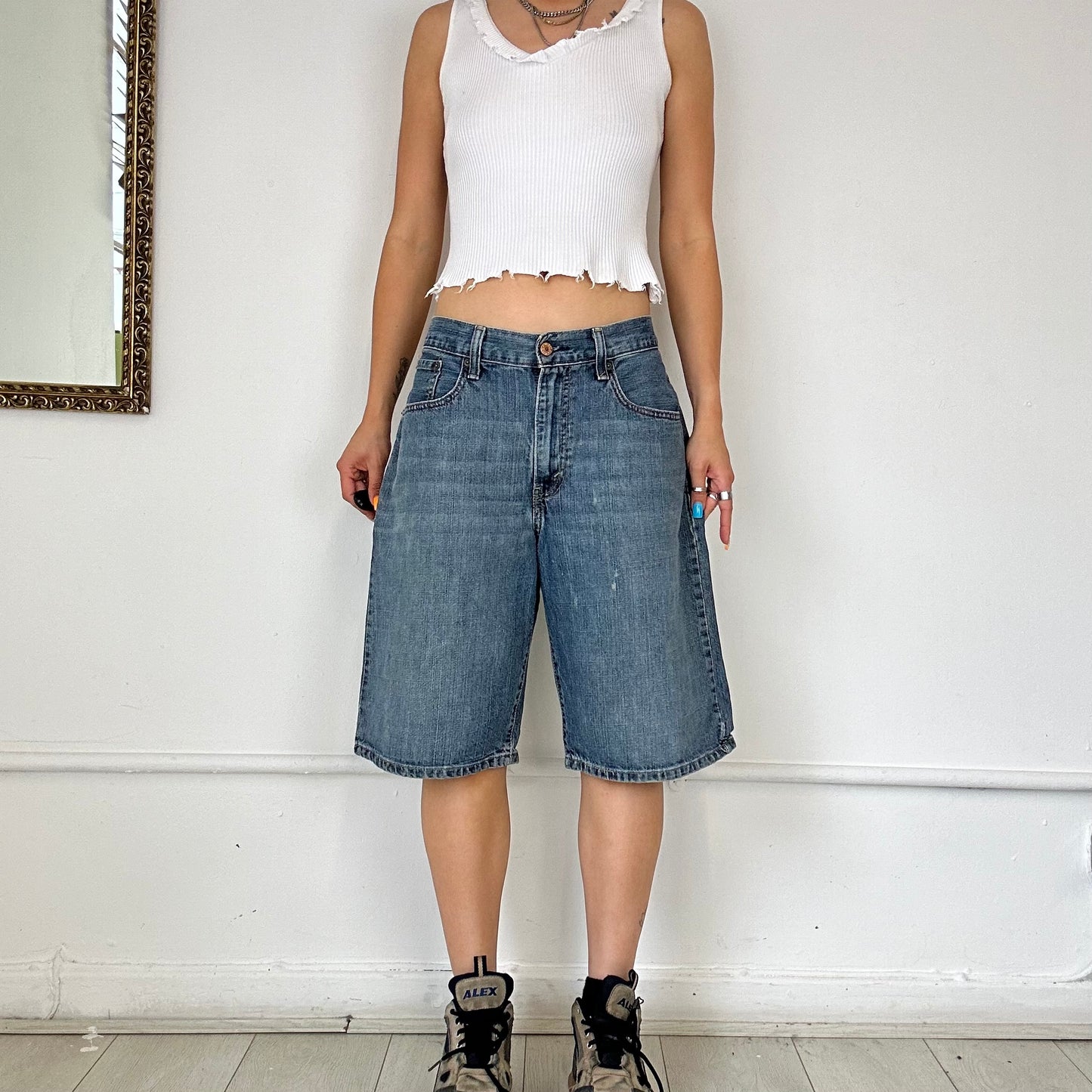 levi’s denim baggy jorts