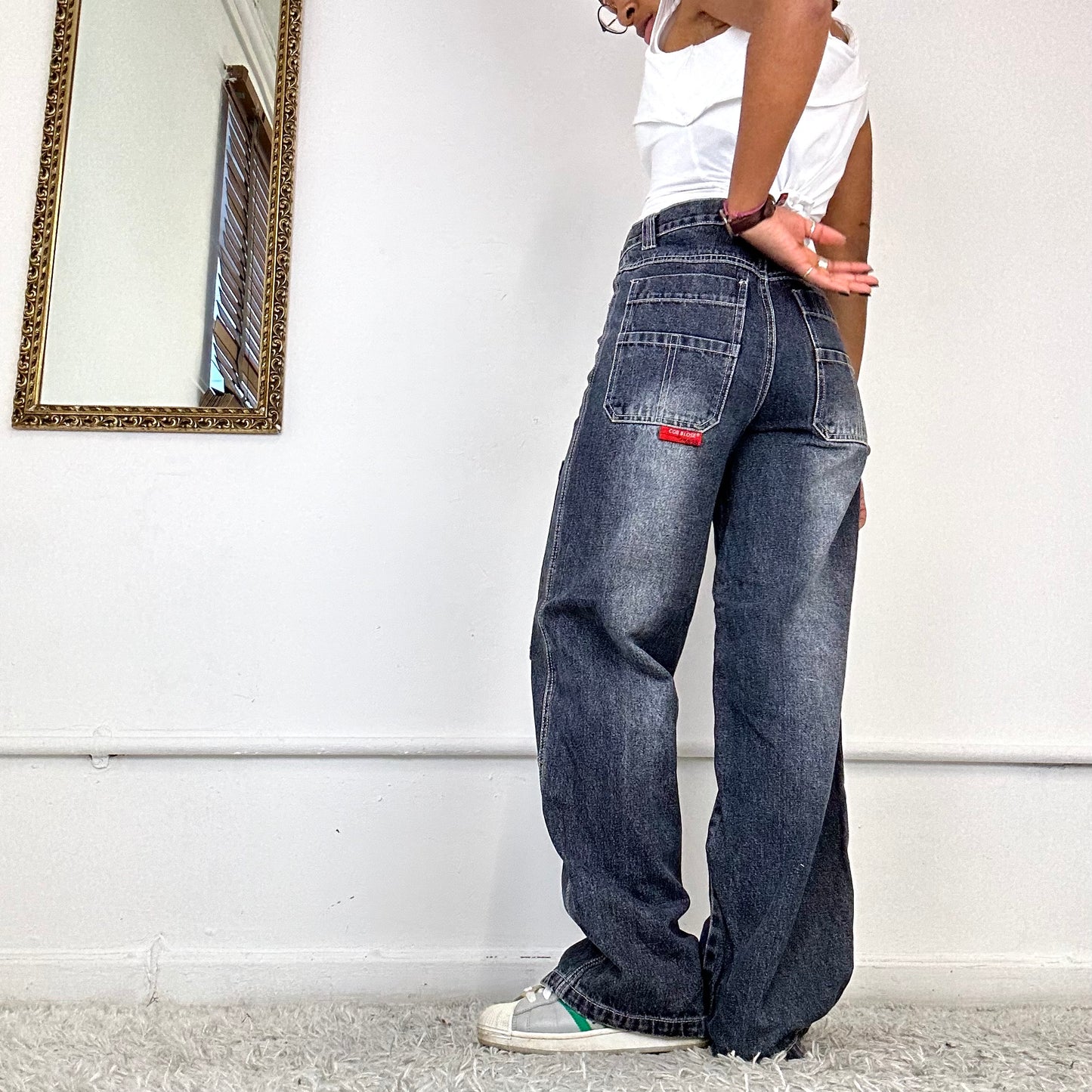 wide leg baggy cargo jeans