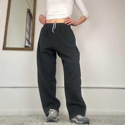 wide leg nike joggers