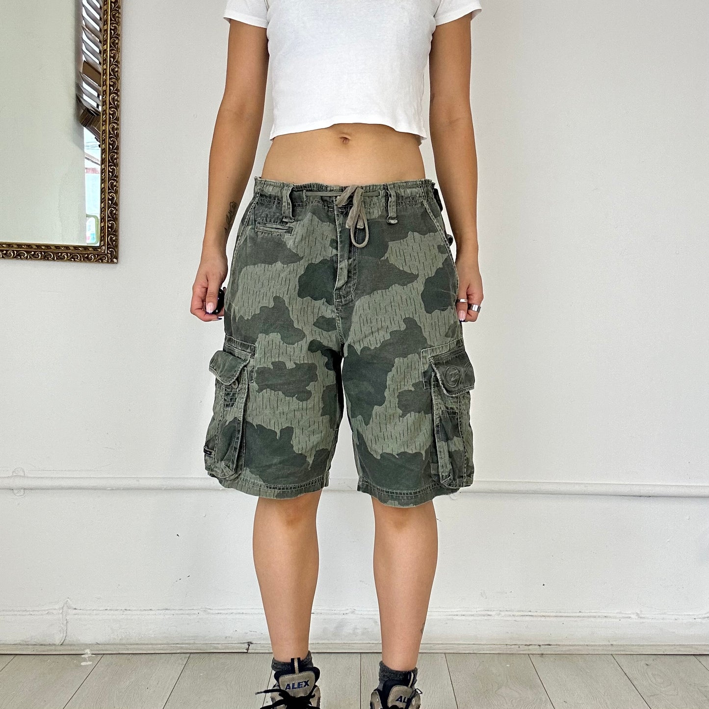 baggy camo billabong shorts