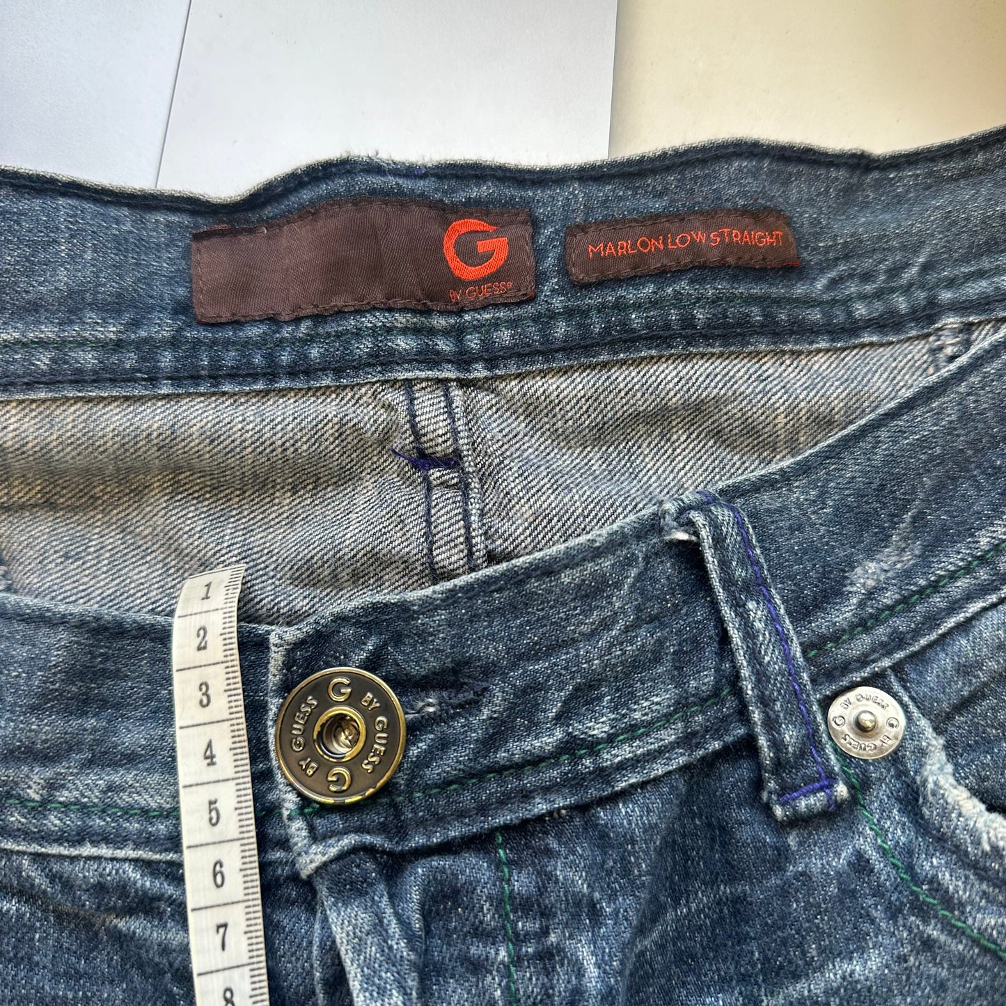 2000's baggy guess jeans