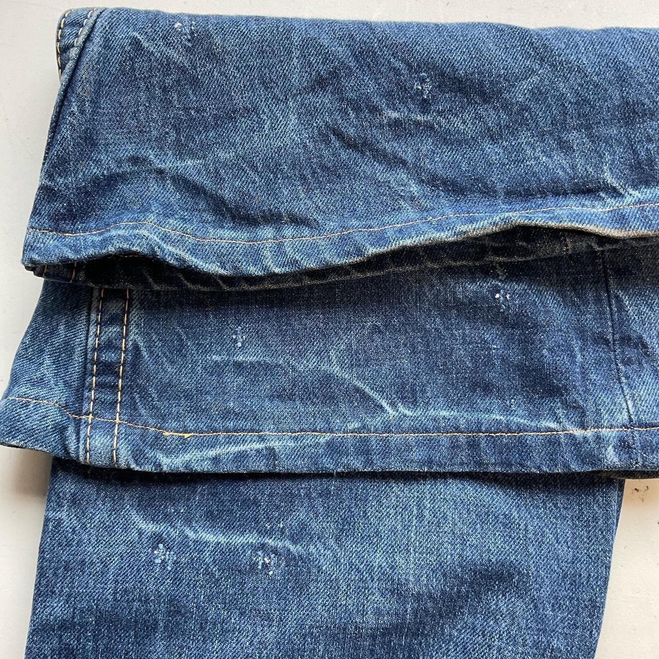 levi's flared jeans