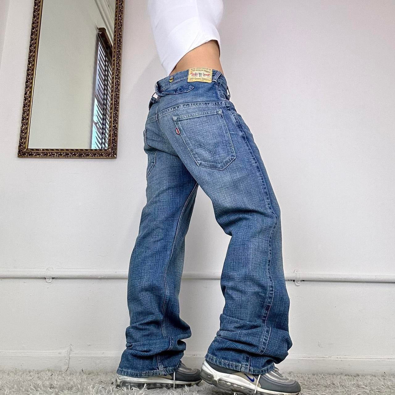 levi's cargo jeans