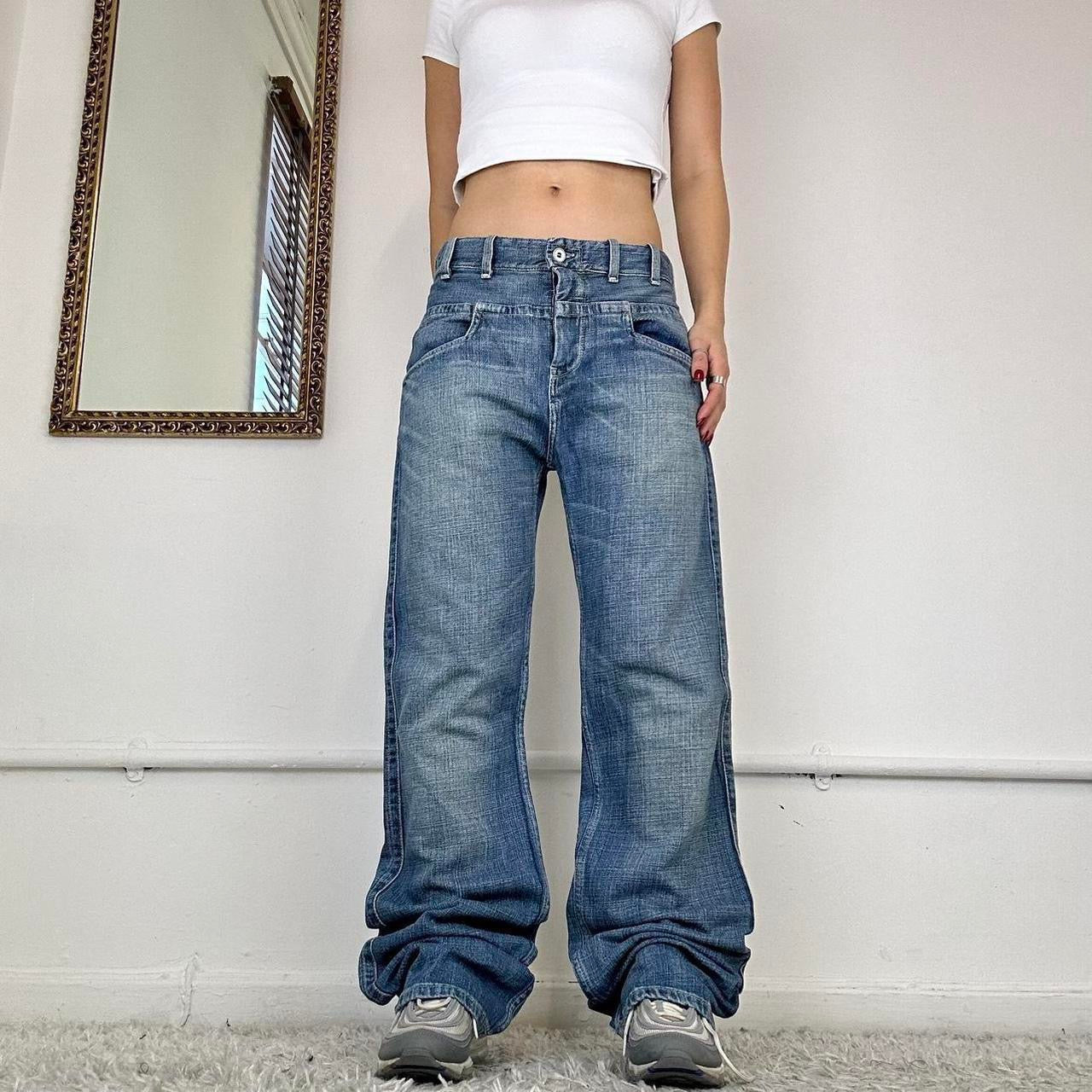 levi's cargo jeans