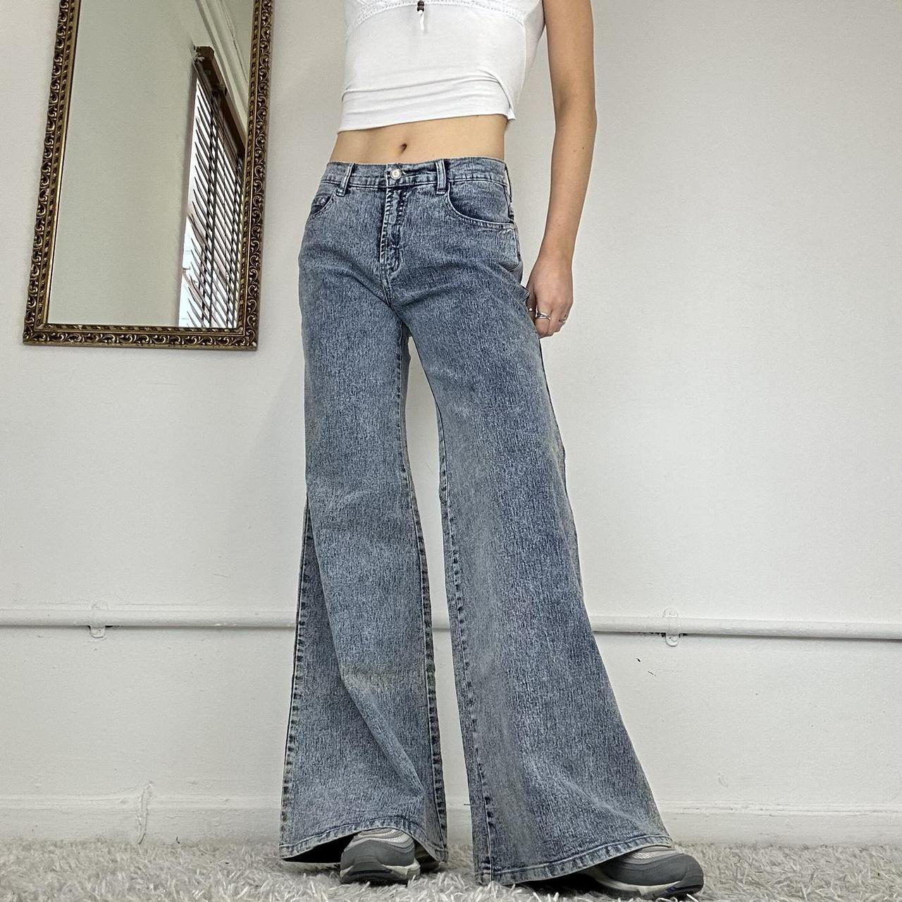 wide leg 2000s jeans