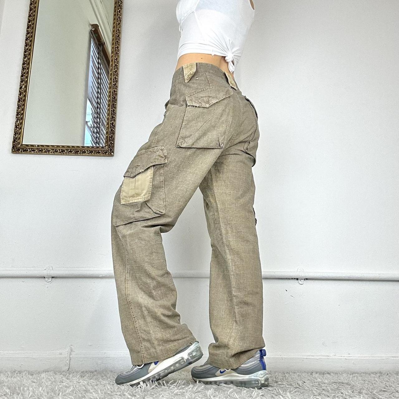 00's checkered cargo trousers