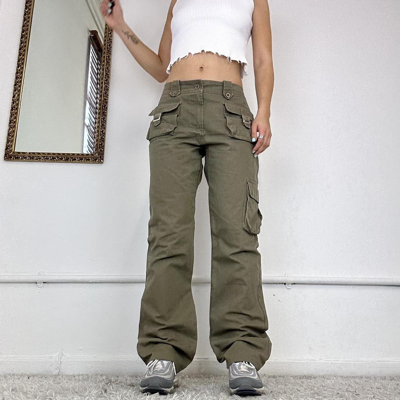 2000s straight leg cargo trousers