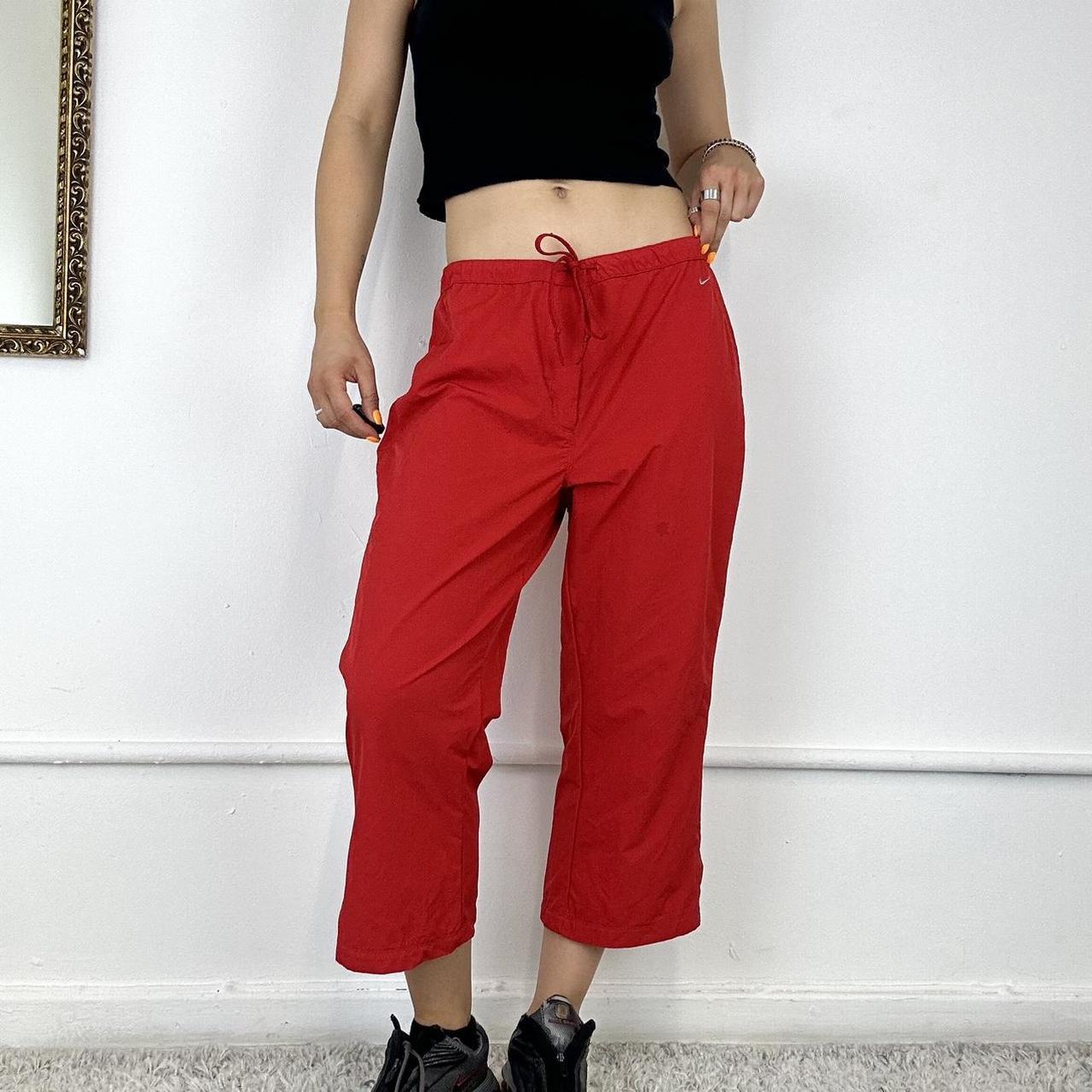 red nike capri trousers