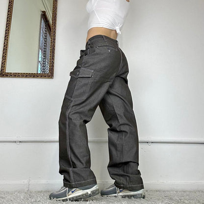 2000's baggy cargo jeans