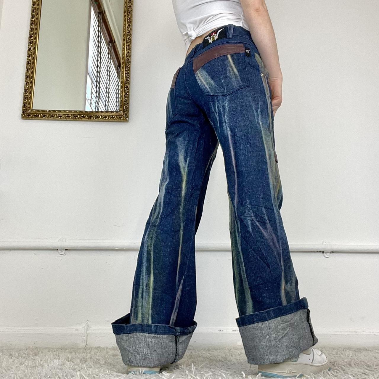 wide leg 2000's jeans