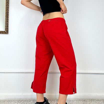 red nike capri trousers