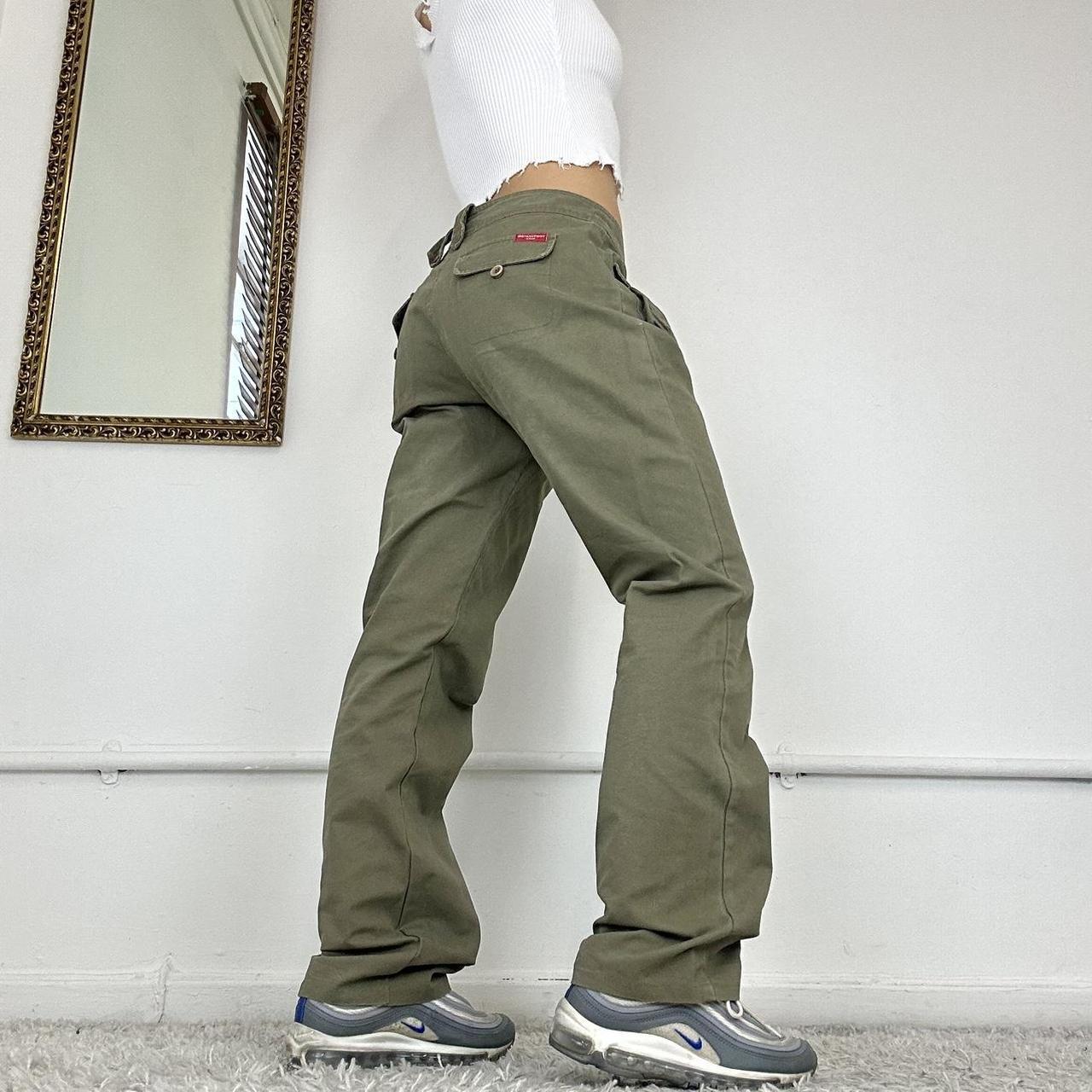 2000s straight leg cargo trousers