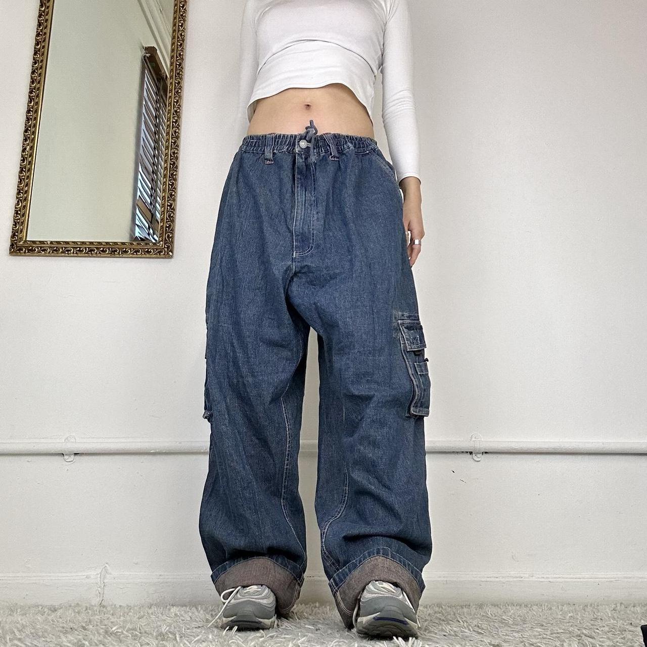 00's baggy cargo jeans