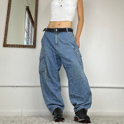 wide leg 90's baggy cargo jeans