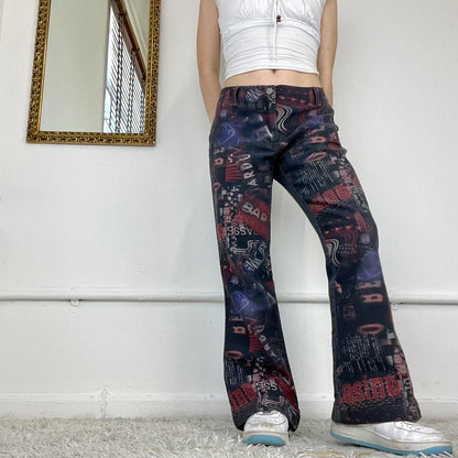 graphic print 00's flared jeans