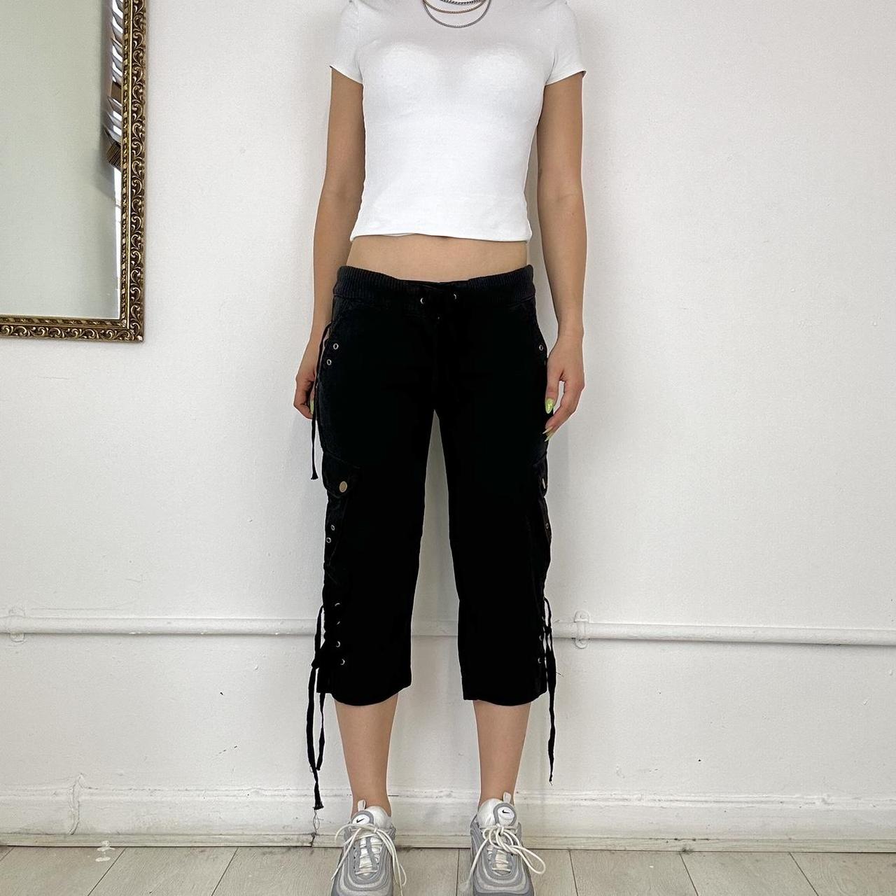 2000’s lace up capri trousers