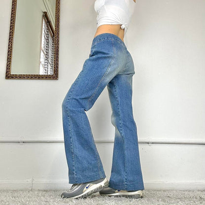 wide leg 2000s jeans