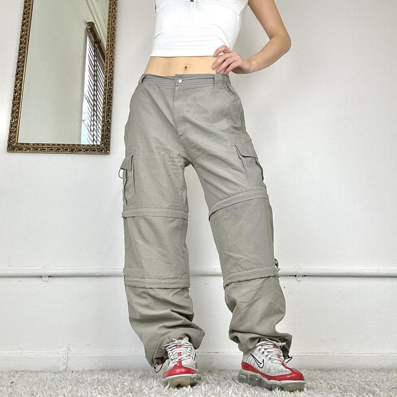 wide leg baggy cargo trousers